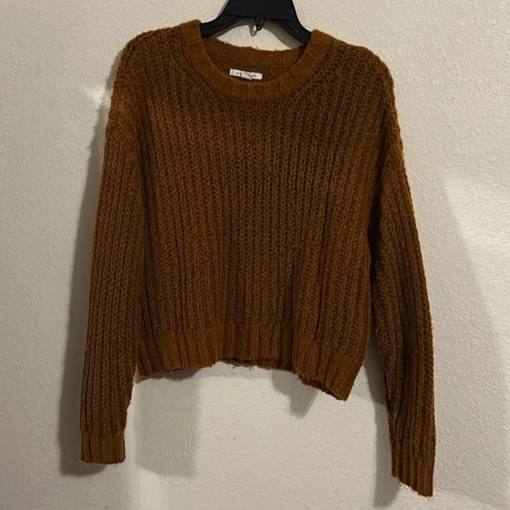 Burnt yellow sweater